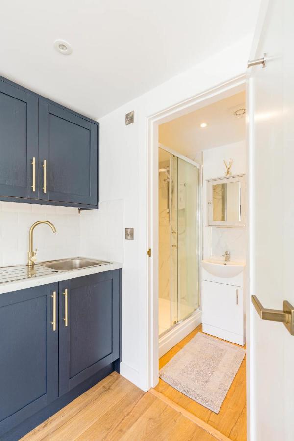 Charming Chester Studio With Private Garden & Free Parking Exterior foto